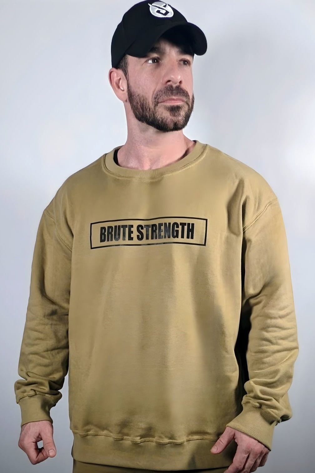 premiumwear,activewear,gymwear,apparel,athletic,bodybuilding,fitness,sport,gym,Labrute,men,man,homme,Canada,Québec,clothing,crewneck,sweatshirt,chandail,colrond,organic,organique,eco,bio,vetement,manchelongue,sweater,kaki,khaki,labrutestrength,brute,brutestrength