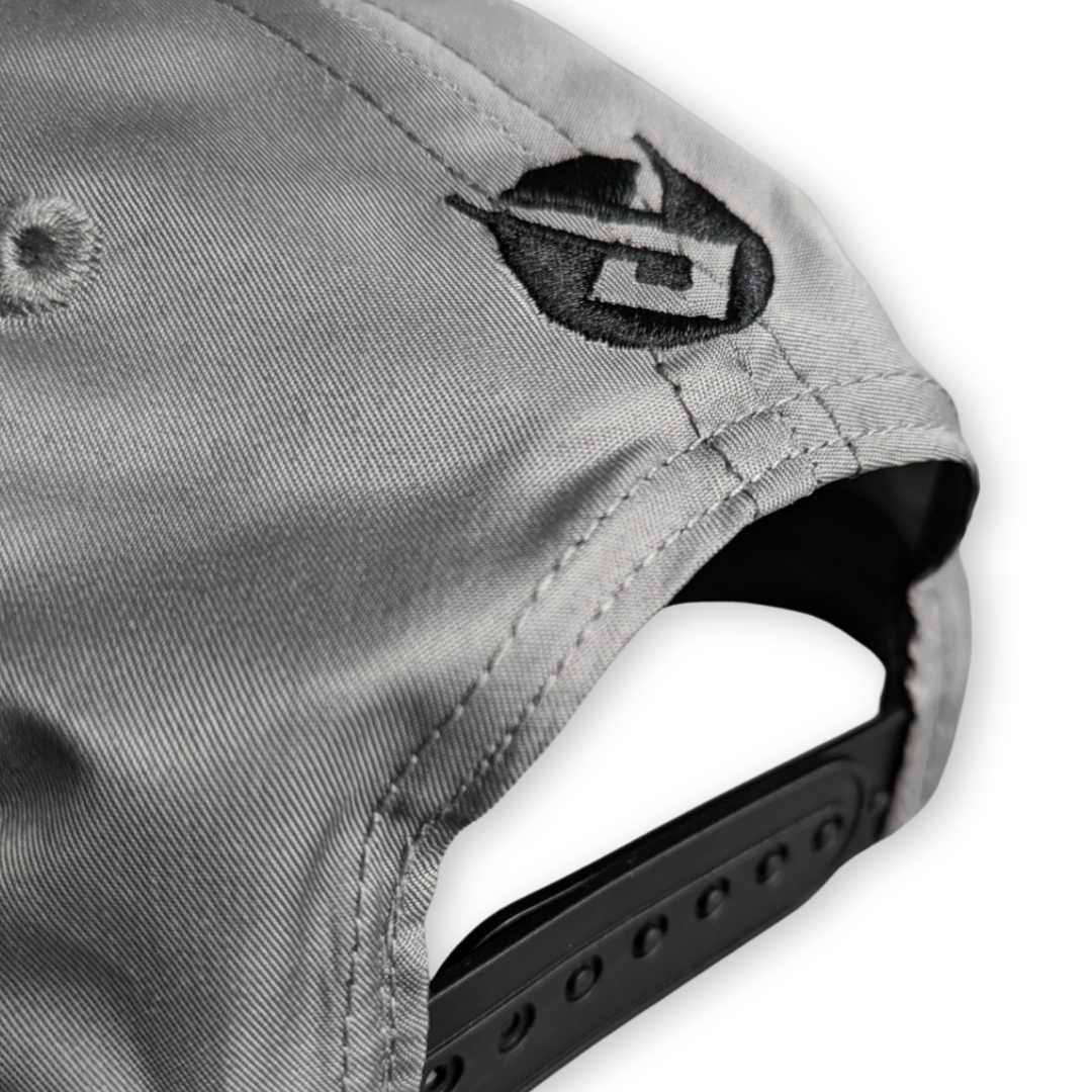 Labrute,brutestrength,premiumwear,activewear,gymwear,apparel,Canada,Québec,casual,clothing,caps,hat,casquettes,accessories,accessoires,fit,gray,gris,recycle,nylon5