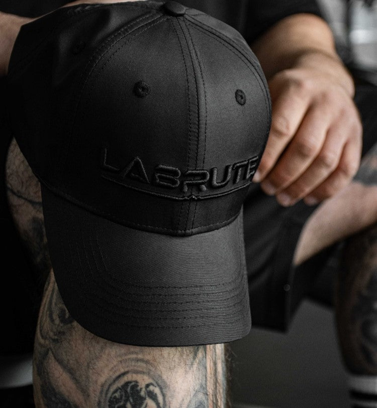 premiumwear,activewear,gymwear,apparel,athletic,bodybuilding,fitness,sports,gym,Labrute,brutestrength,Canada,Québec,clothing,fashion,casquette,fit,cap,recycle,nylon,black,noir2