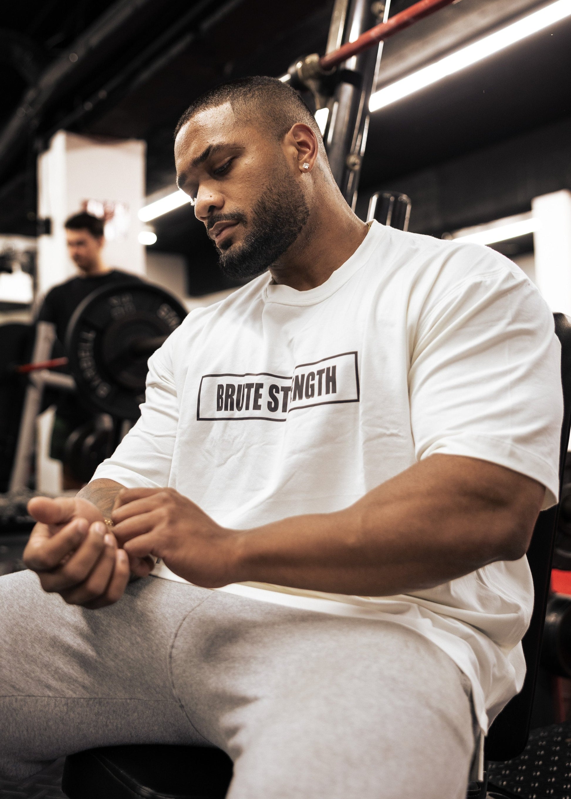 Labrute,labrutenation,brutestrength,gym,gymwear,sport,sportwear,fitness,fitwear,active,activewear,bigsize,premium,premiumwear,Canada,montreal,vêtementsdesport,vêtementsdegym,vêtementspoursentraîner,musculation,confortable,durable,écoresponsable